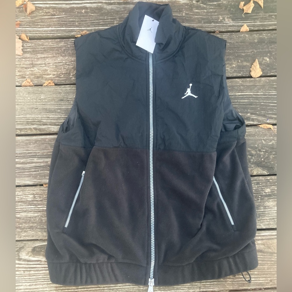 Jordan Essentials Winter Vest Full Zip Black Size Small FD8628-010 New